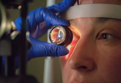 Retina Treatments (Vitreoretinal Surgery)